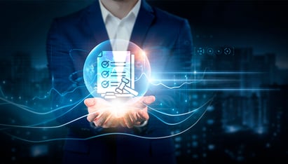 ガバナンスと内部統制の違いとは?経営層が知るべき関係性と強化のポイントを解説